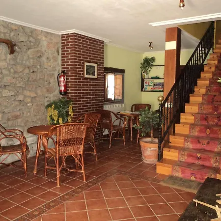 호텔 Rural La Casona Del Fraile 코룬가